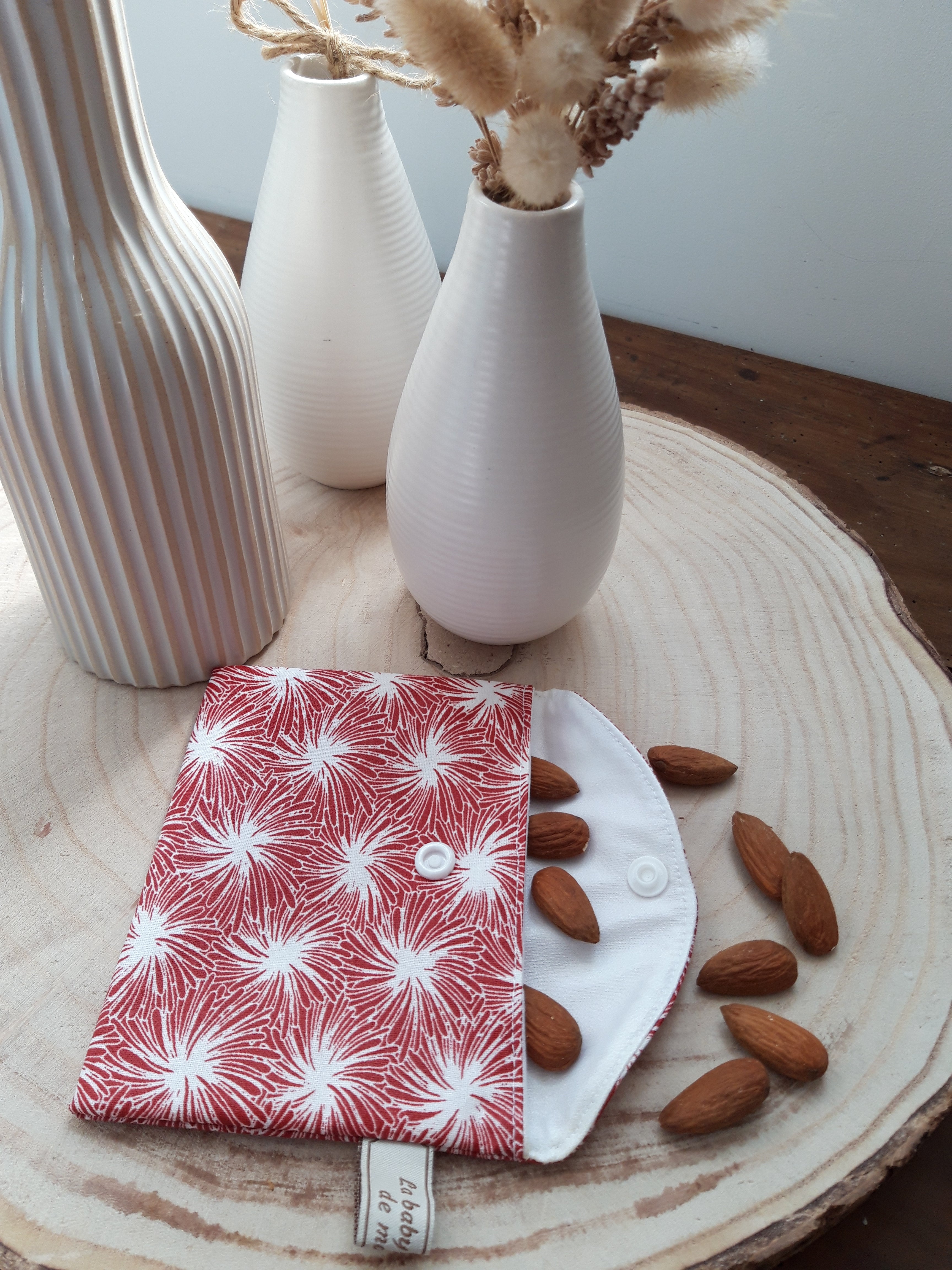 Pochette en tissu enduit