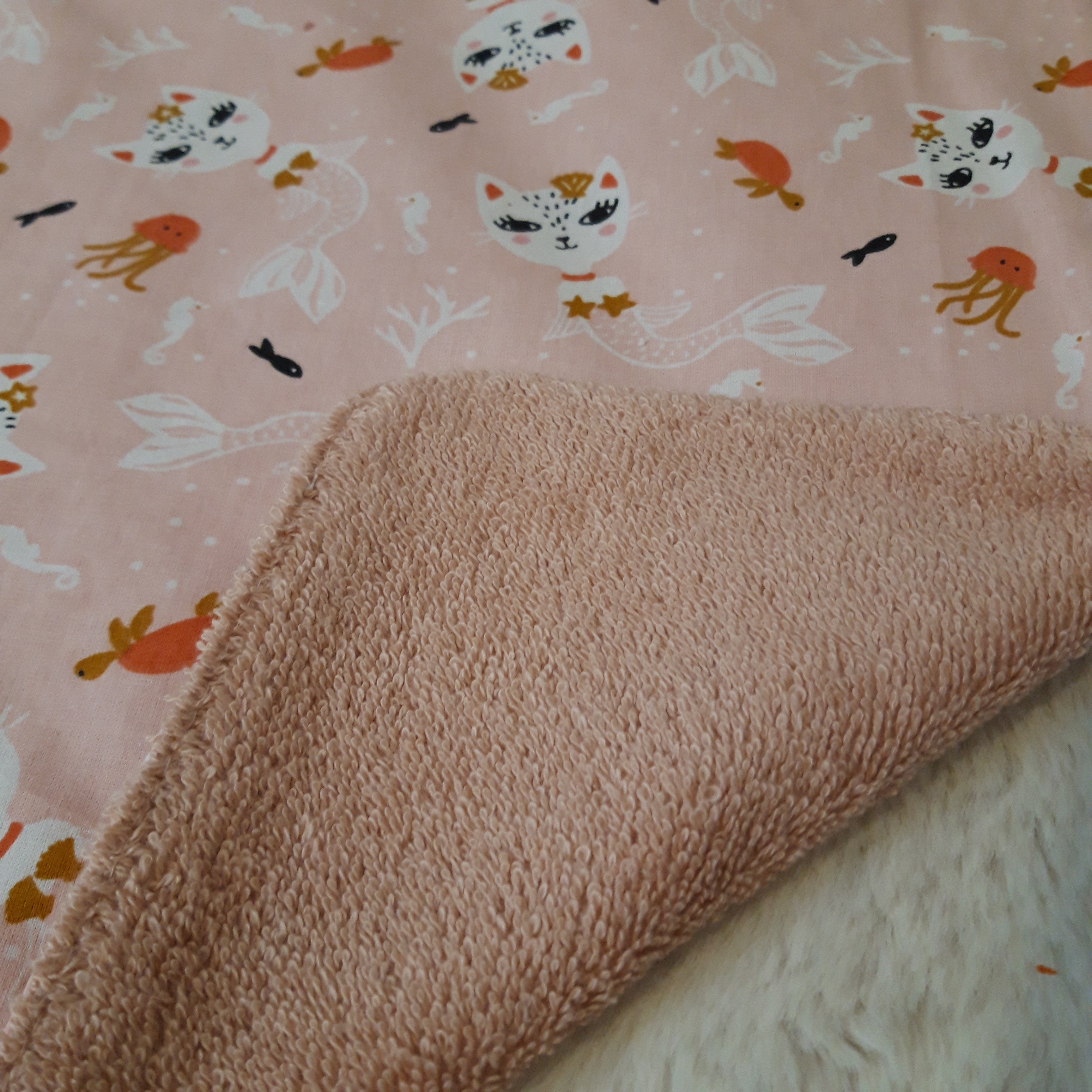 Bavoir élastique sirène