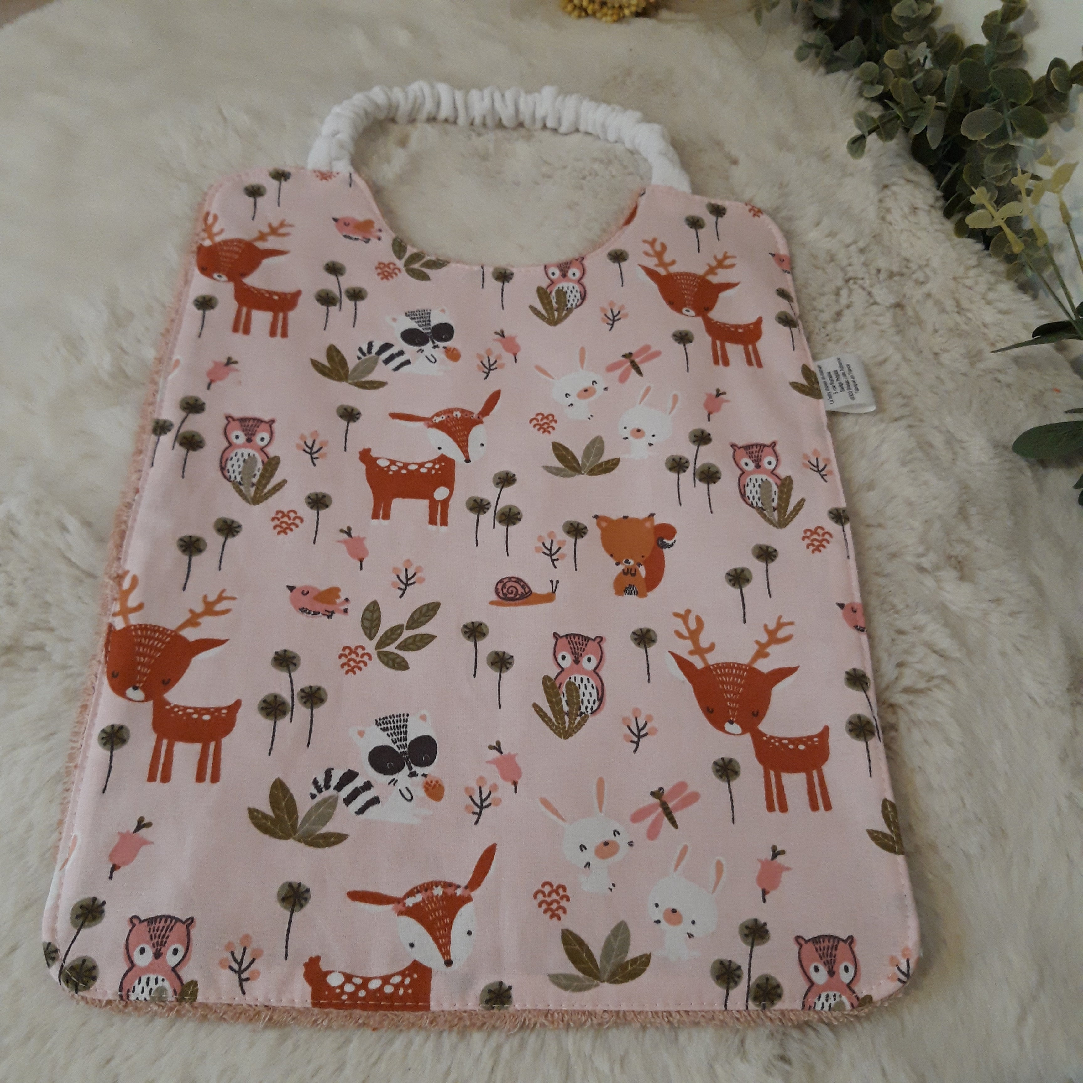 Bavoir élastique faon rose