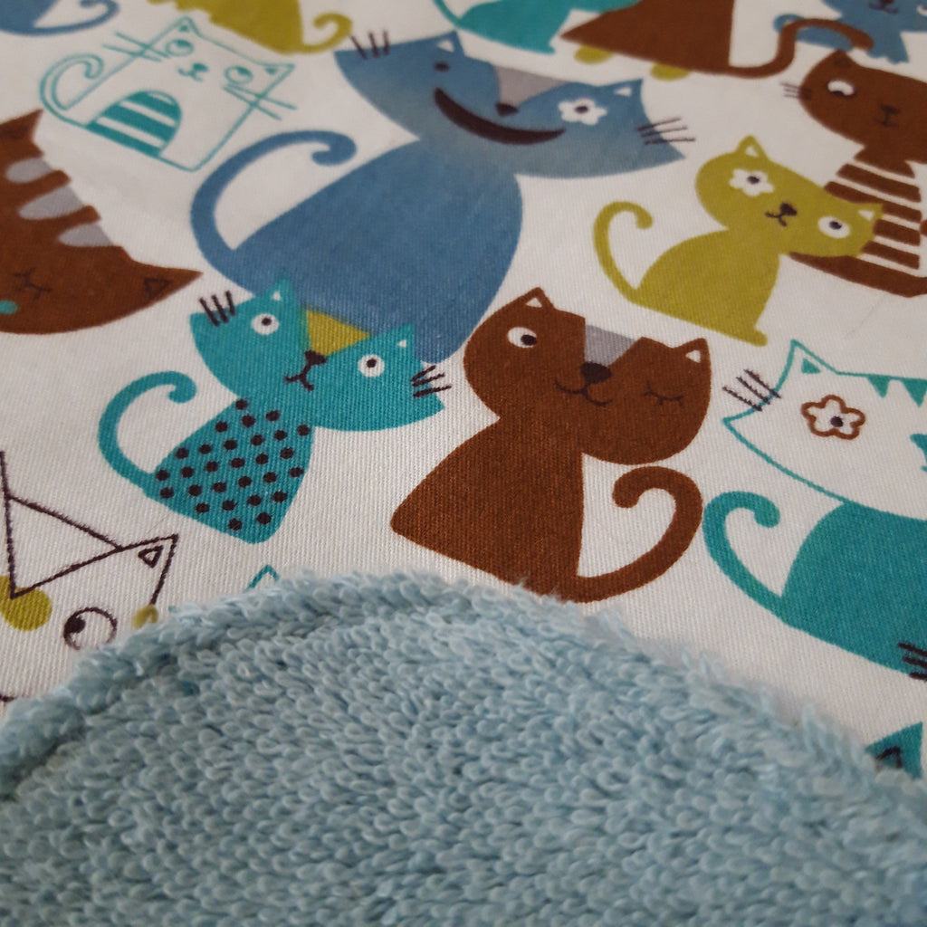 Bavoir élastique chat