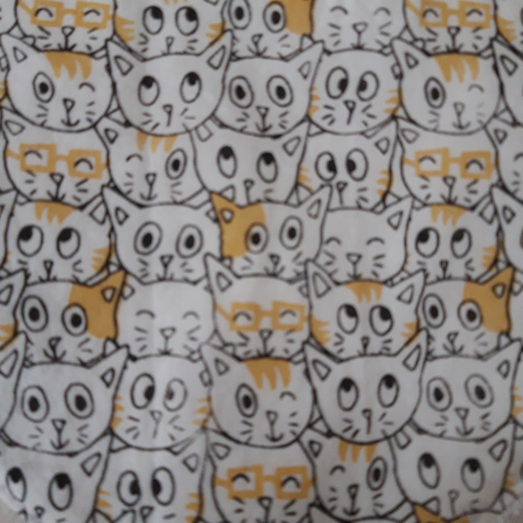 Bavoir bandana - Chats blancs et jaunes