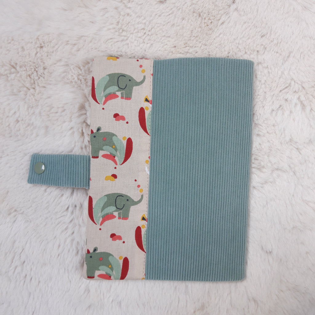 Protège carnet de santé Eléphant