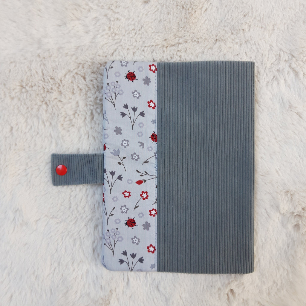 Protège carnet de santé Coccinelle