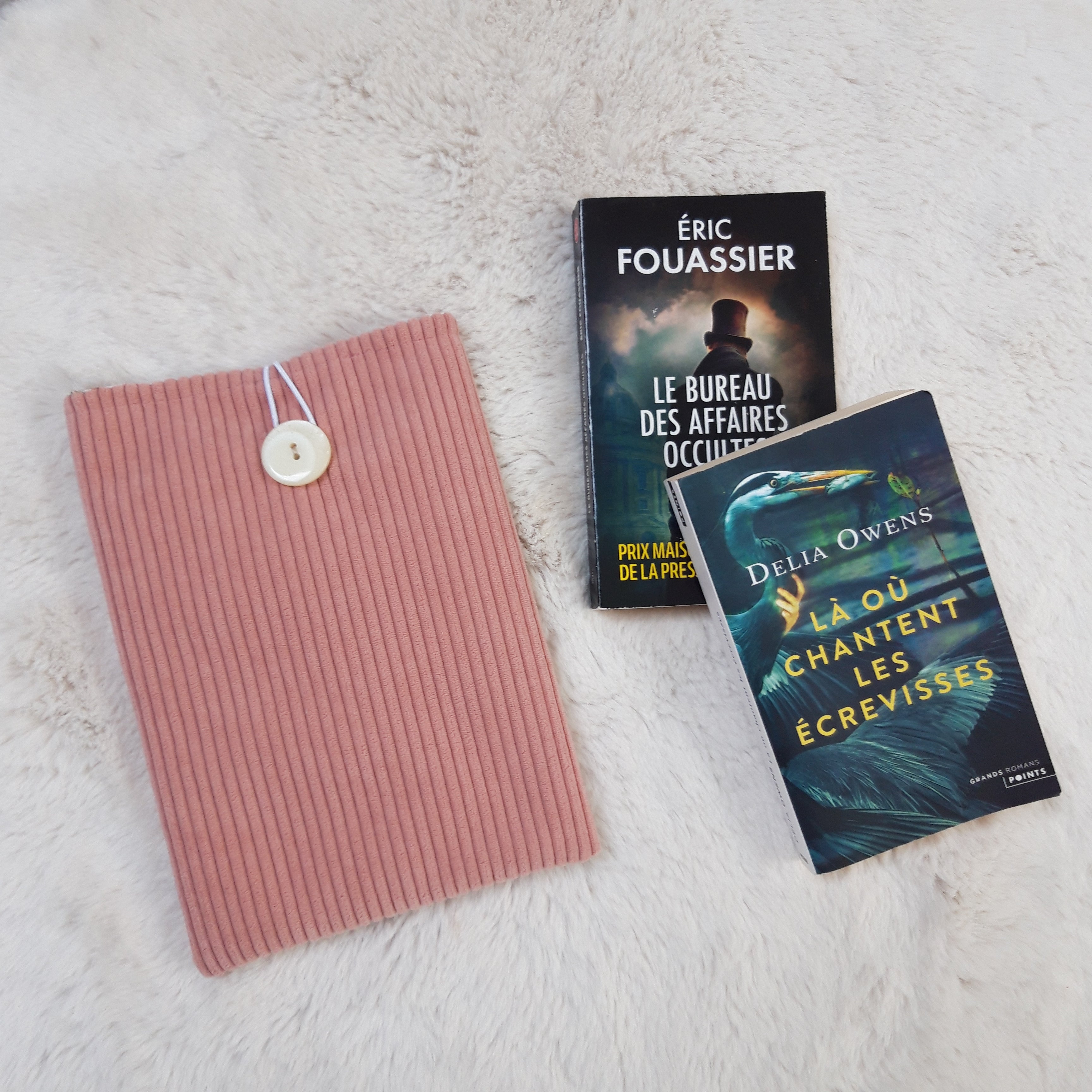 Pochette à livres velours rose et fleurs