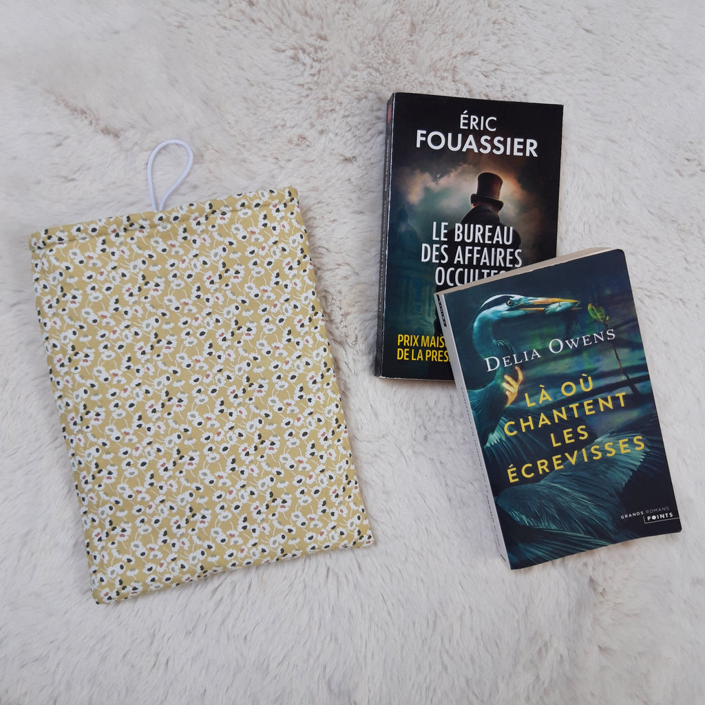 Pochette à livres blanc et fleurs vertes