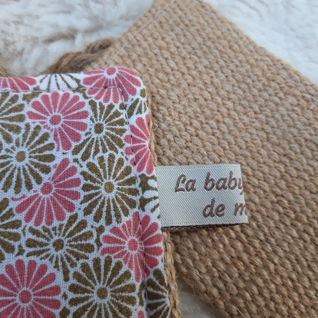 Eponge en toile de jute fleur rose et dorée