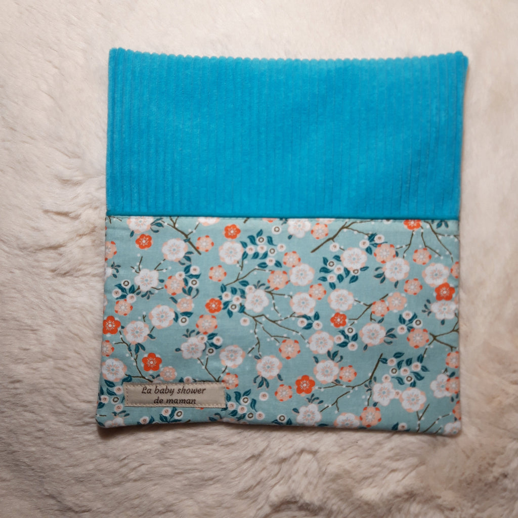 Protège livret de famille fleuri bleu