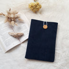 Pochette à livres velours bleue marine