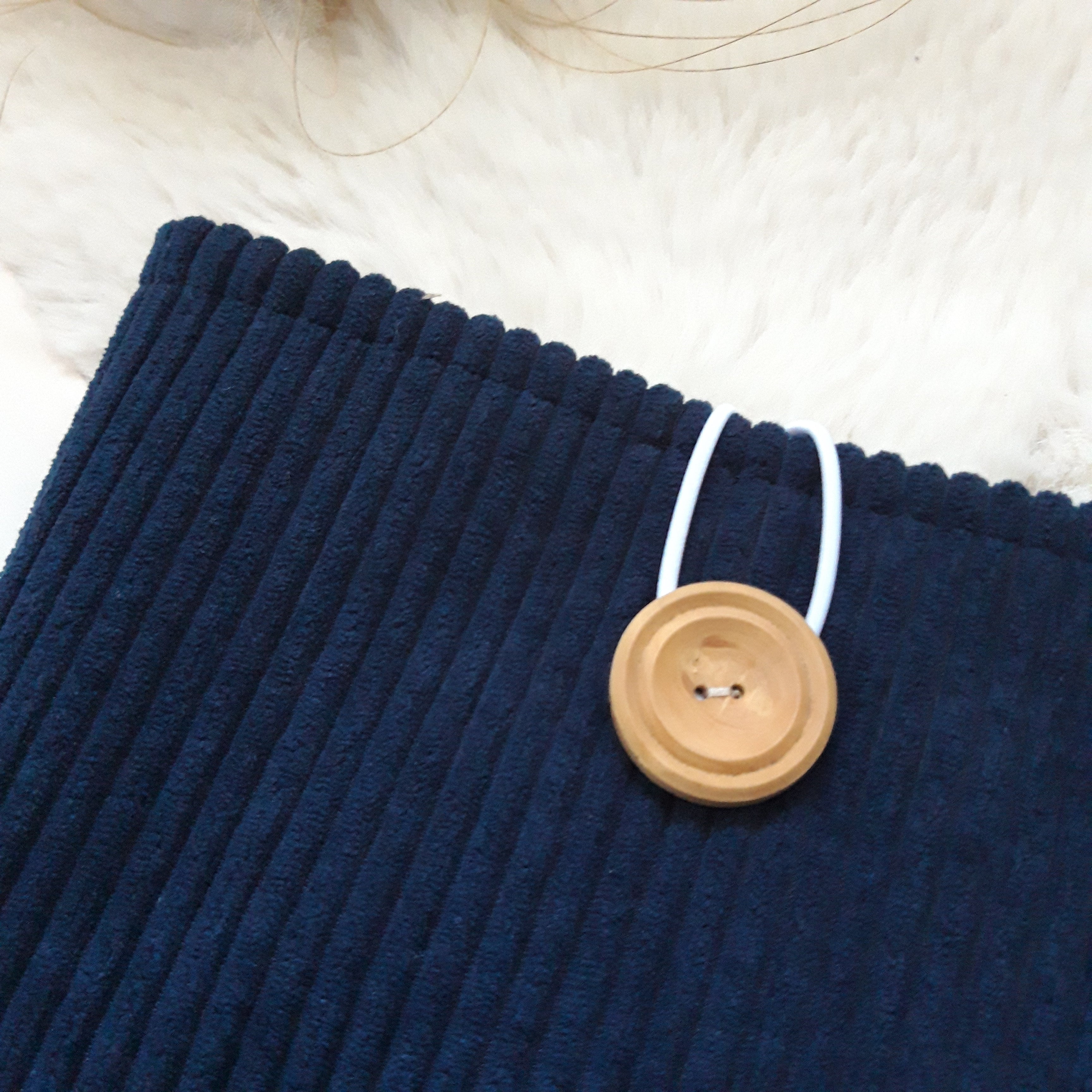 Pochette à livres velours bleue marine