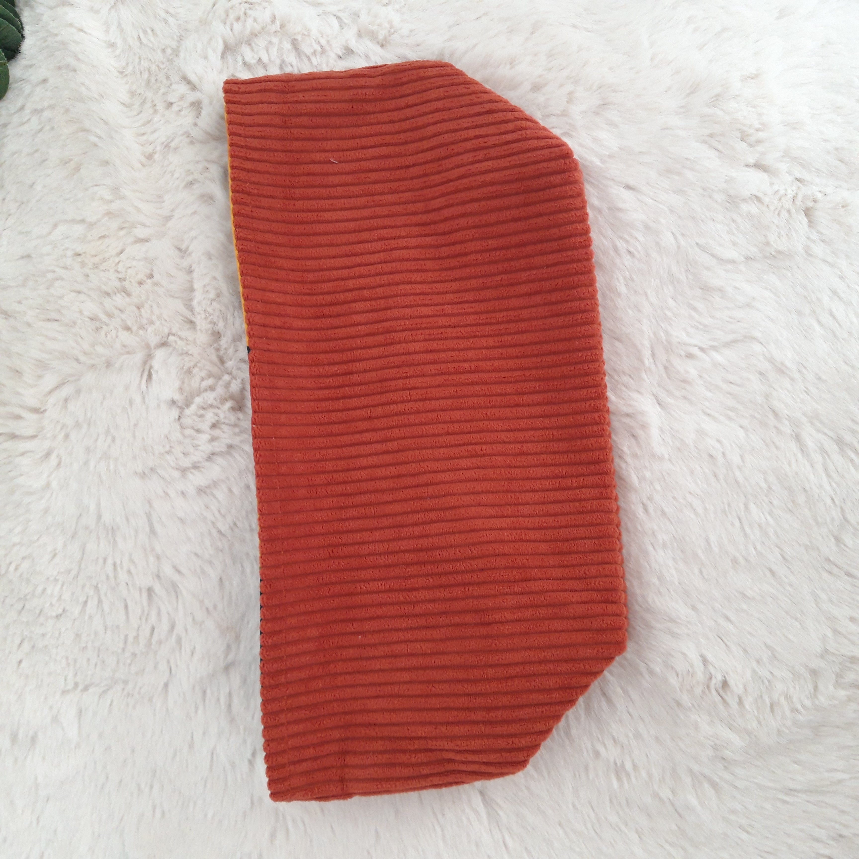 Panière corail géométrique