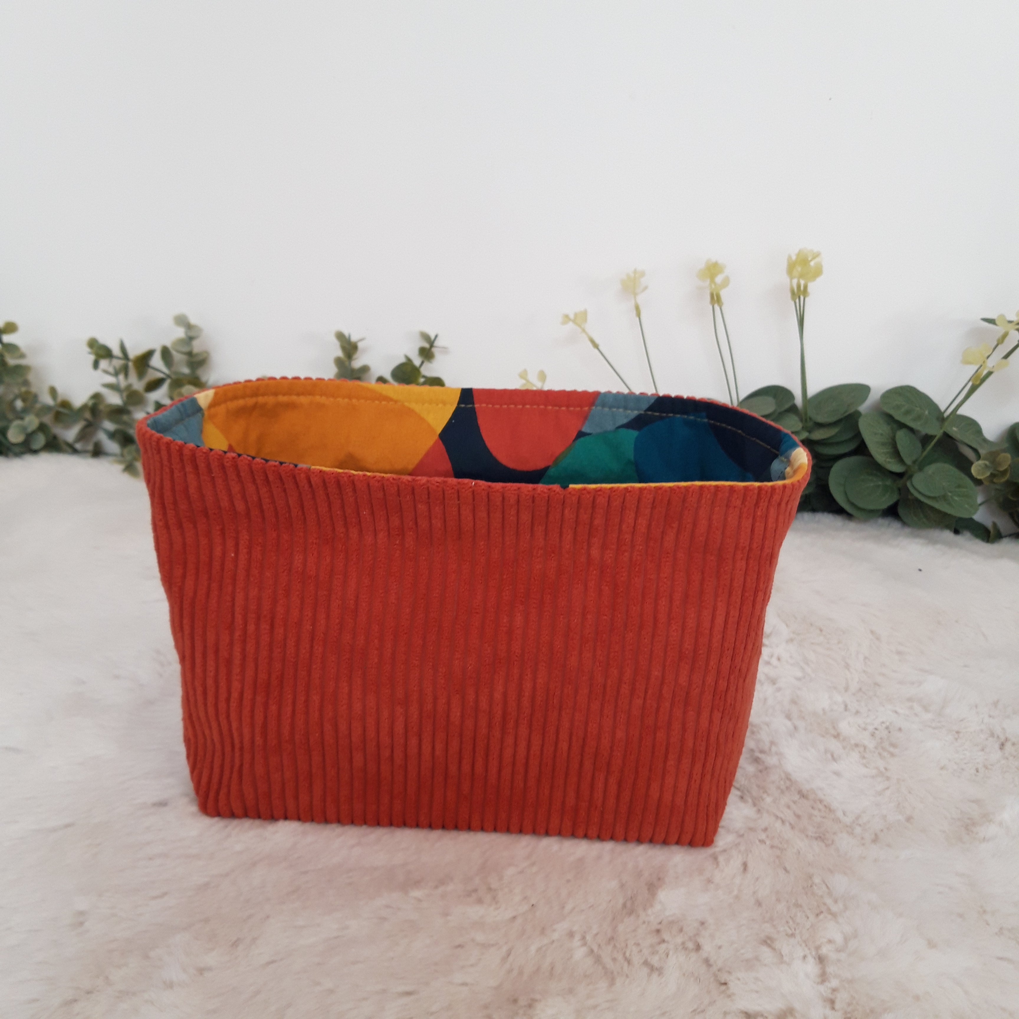 Panière corail géométrique