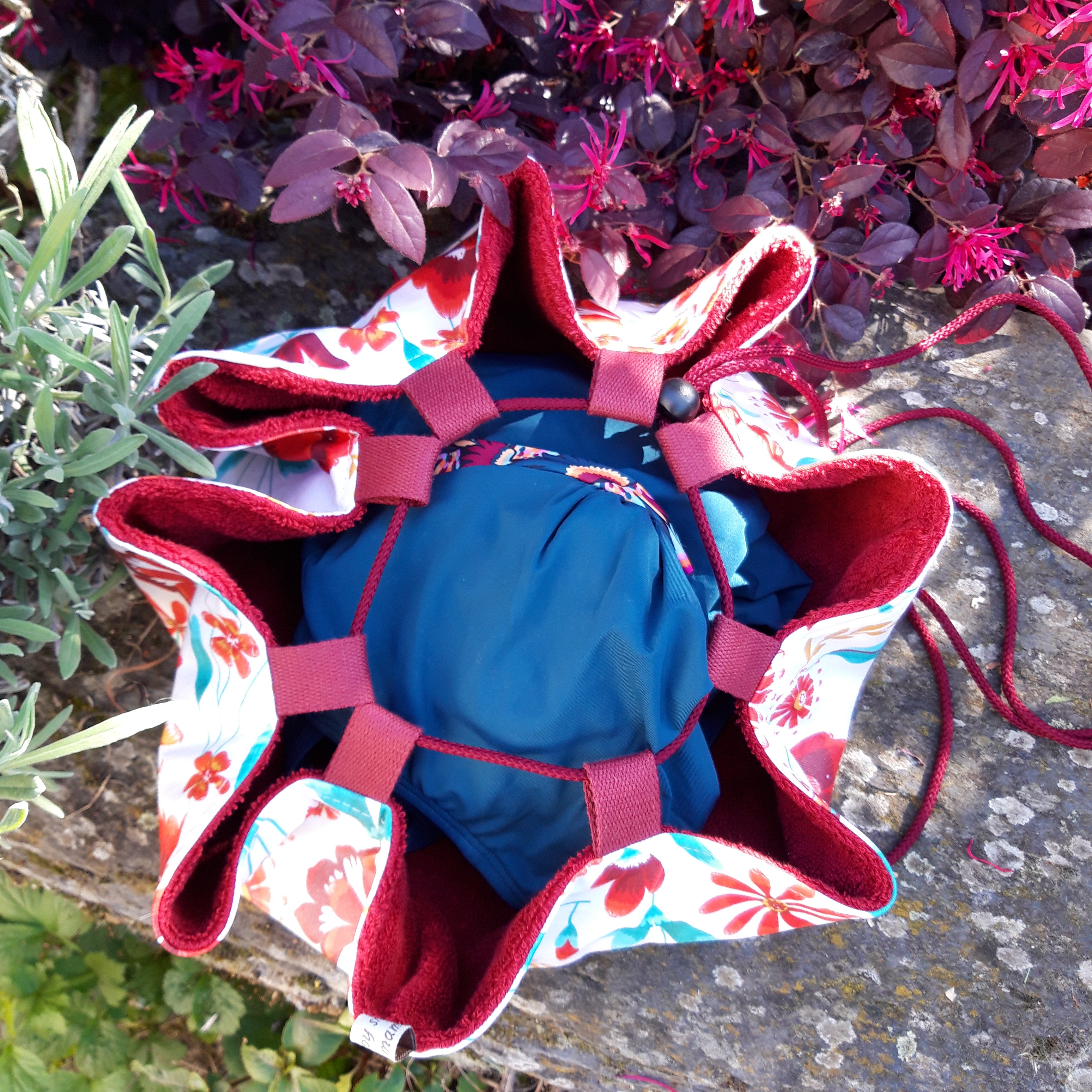 Tapis pieds au sec - Fleurs rouges