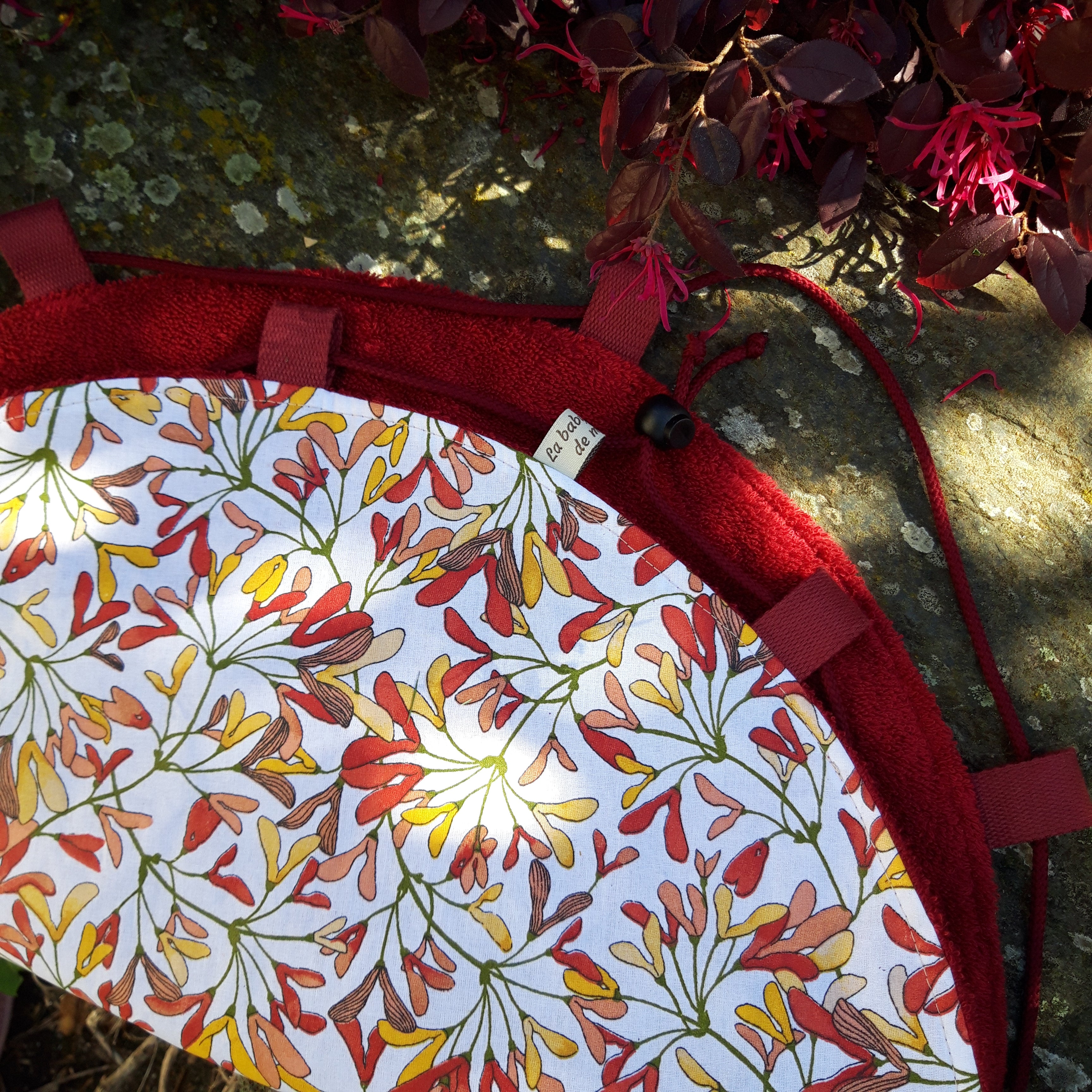 Tapis pieds au sec - Floral rouge et moutarde - Rouge