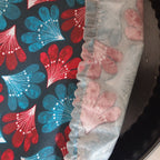 Couvercle à saladier bleu et fuschia