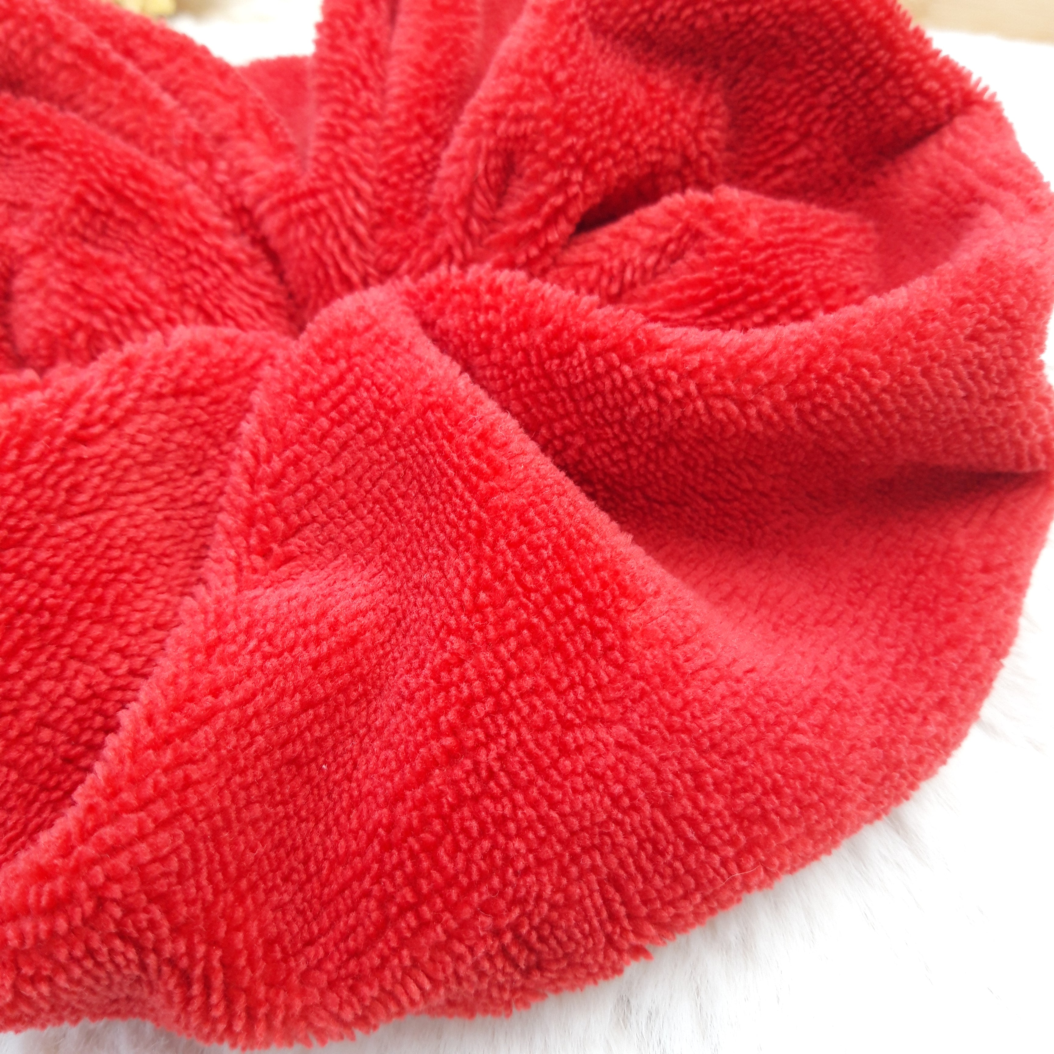 Fleur de douche rouge