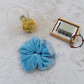 Fleur de douche bleue claire et bleue