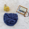 Fleur de douche bleue indigo