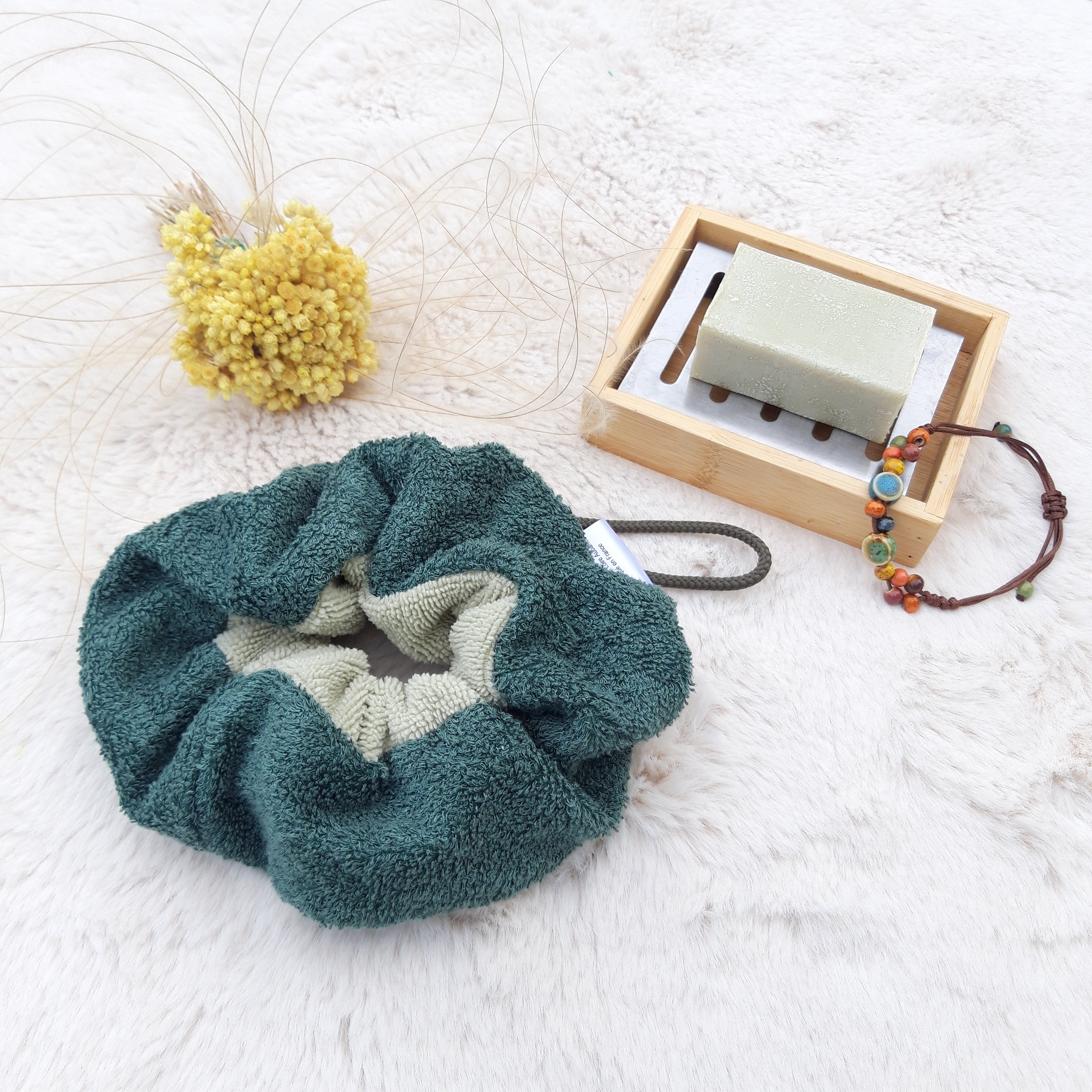 Fleur de douche vert claire et vert foncé