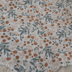 Bavoir fleur bambou - fleurs beiges et bleues