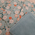 Lot de 5 lingettes fleurs bleues et blanches
