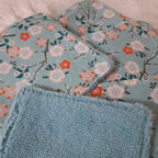 Lot de 5 lingettes fleurs bleues et blanches