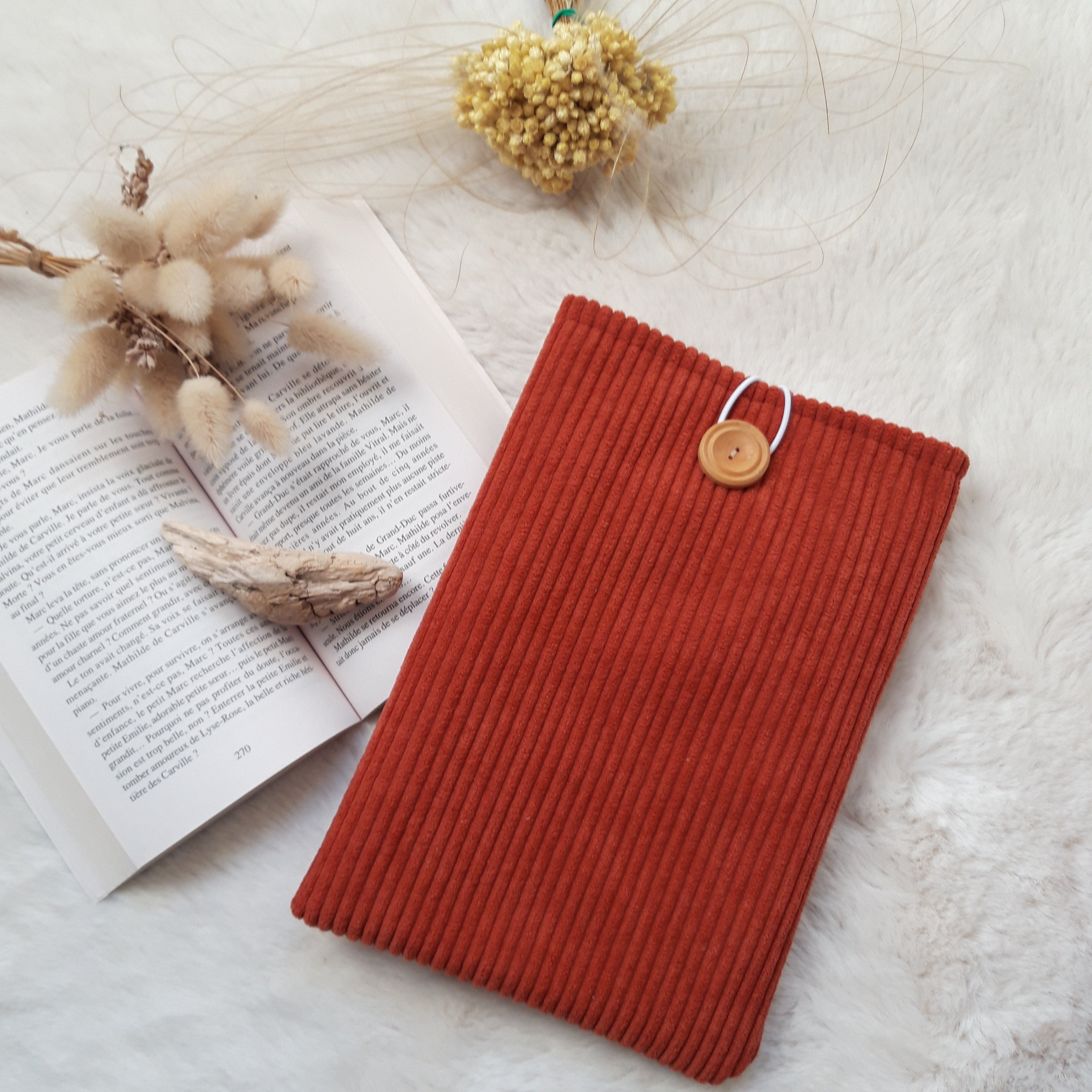 Pochette à livres velours Terracota et fleurs jaunes