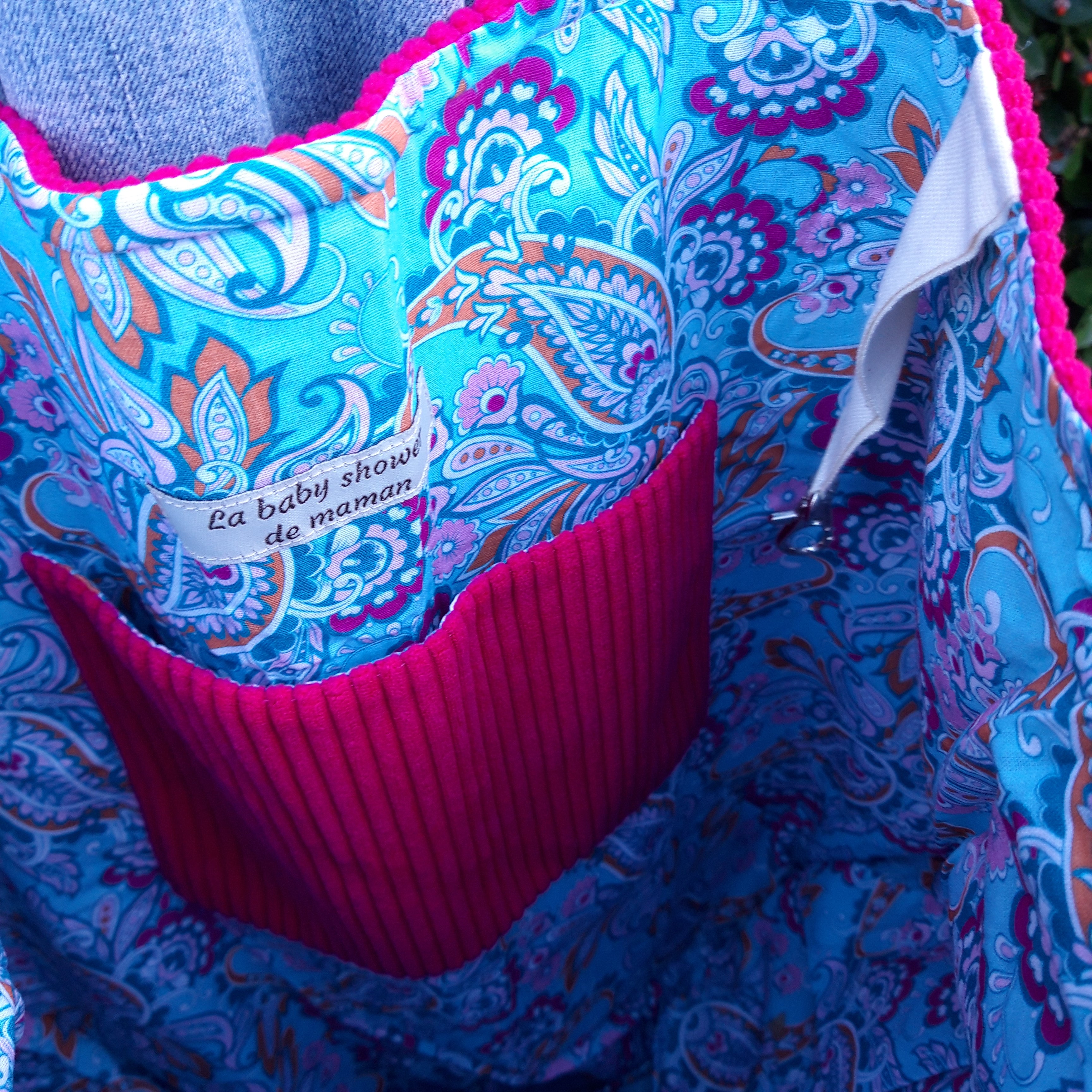 sac-cabas-velours-poche-accroche-cle-baby-shower-maman-fuschia-bleu