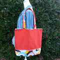 sac-cabas-velours-poche-accroche-cle-baby-shower-maman-orange-géométrique