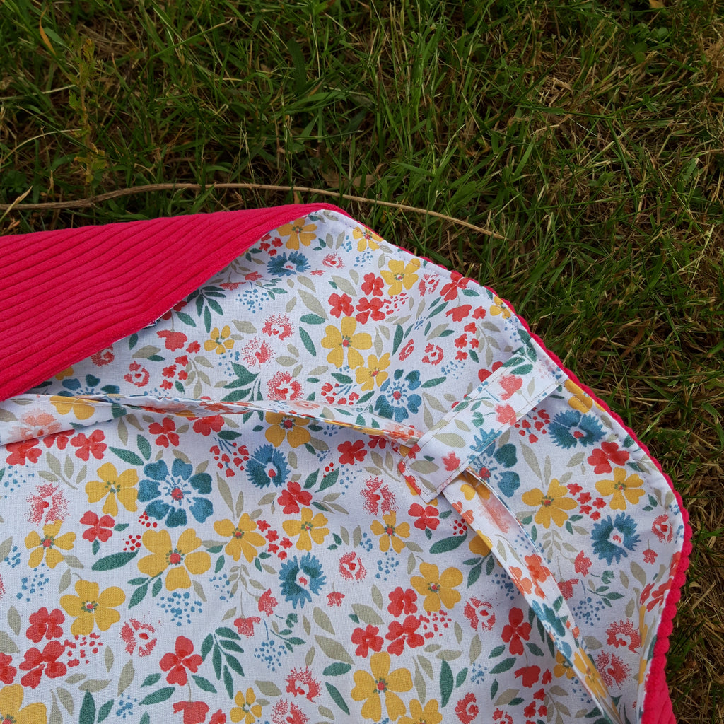 Sac fourre-tout pour les courses velours fuschia et petites fleurs